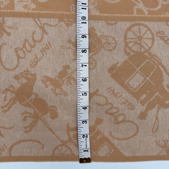 New Coach Logo Wool Cashmere Beige Tan Reversible Scarf - Picture 6 of 6